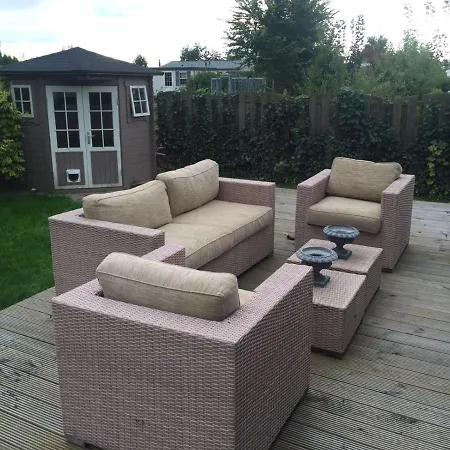 Holiday 376 * Hensbroek